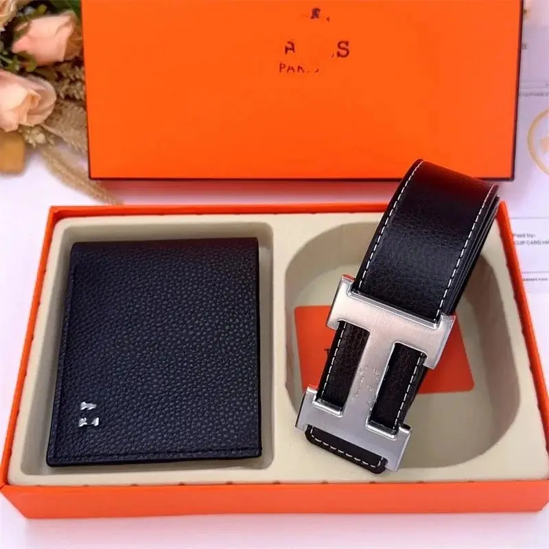 Burberry Check / Hermès H / Louis Vuitton Monogram & Damier / Gucci GG Supreme Belt & Wallet Set 2