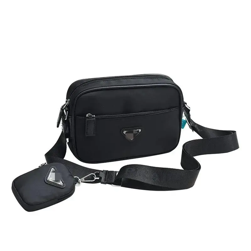 Prada Re-Edition 2005 Nylon Shoulder Bag 3