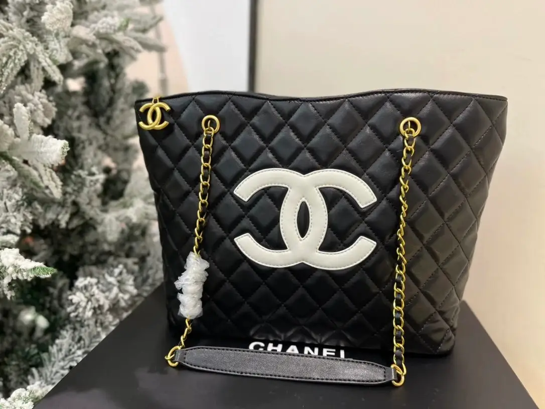 Chanel Chain Bag