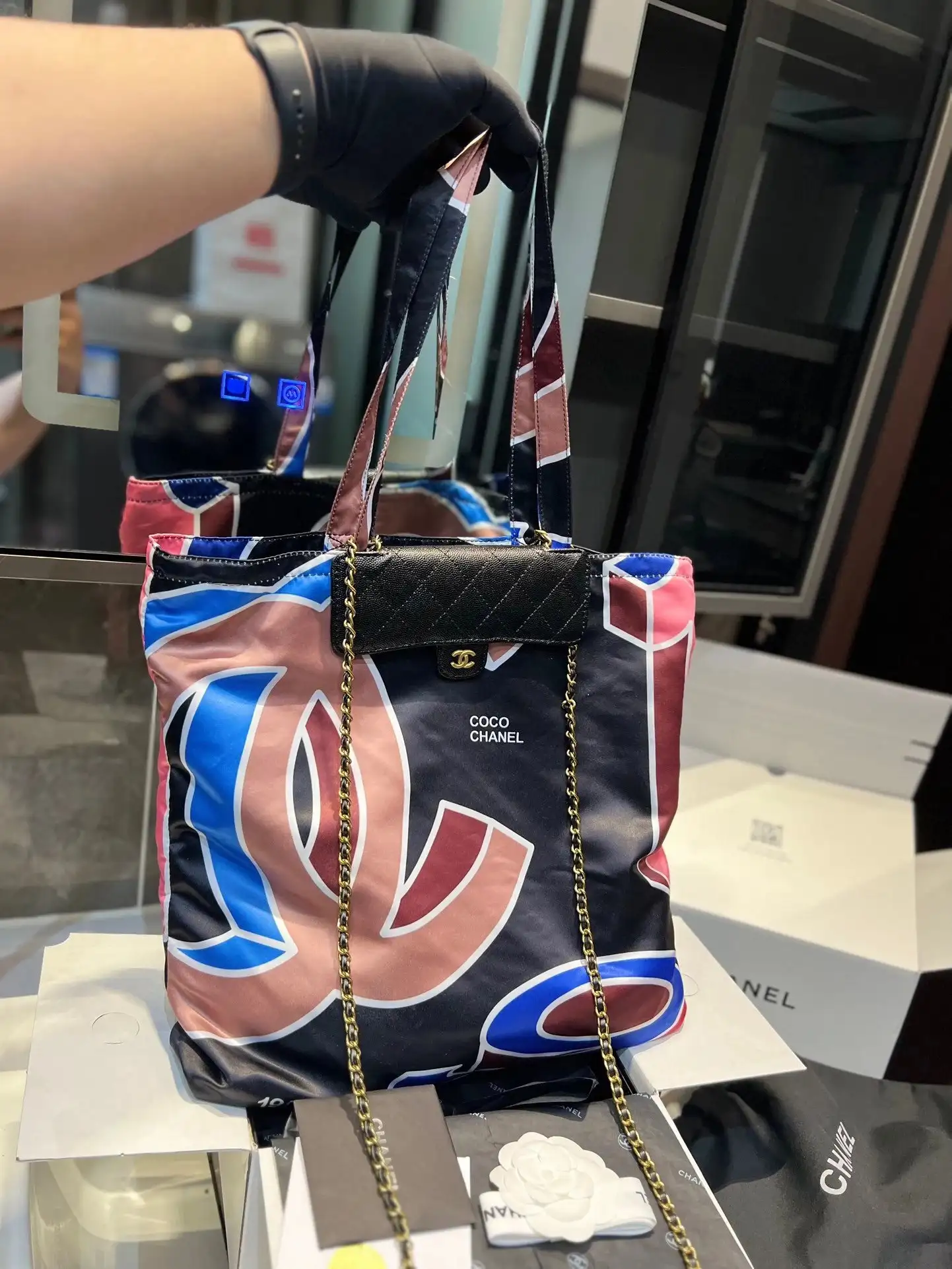 Chanel Tote Bag