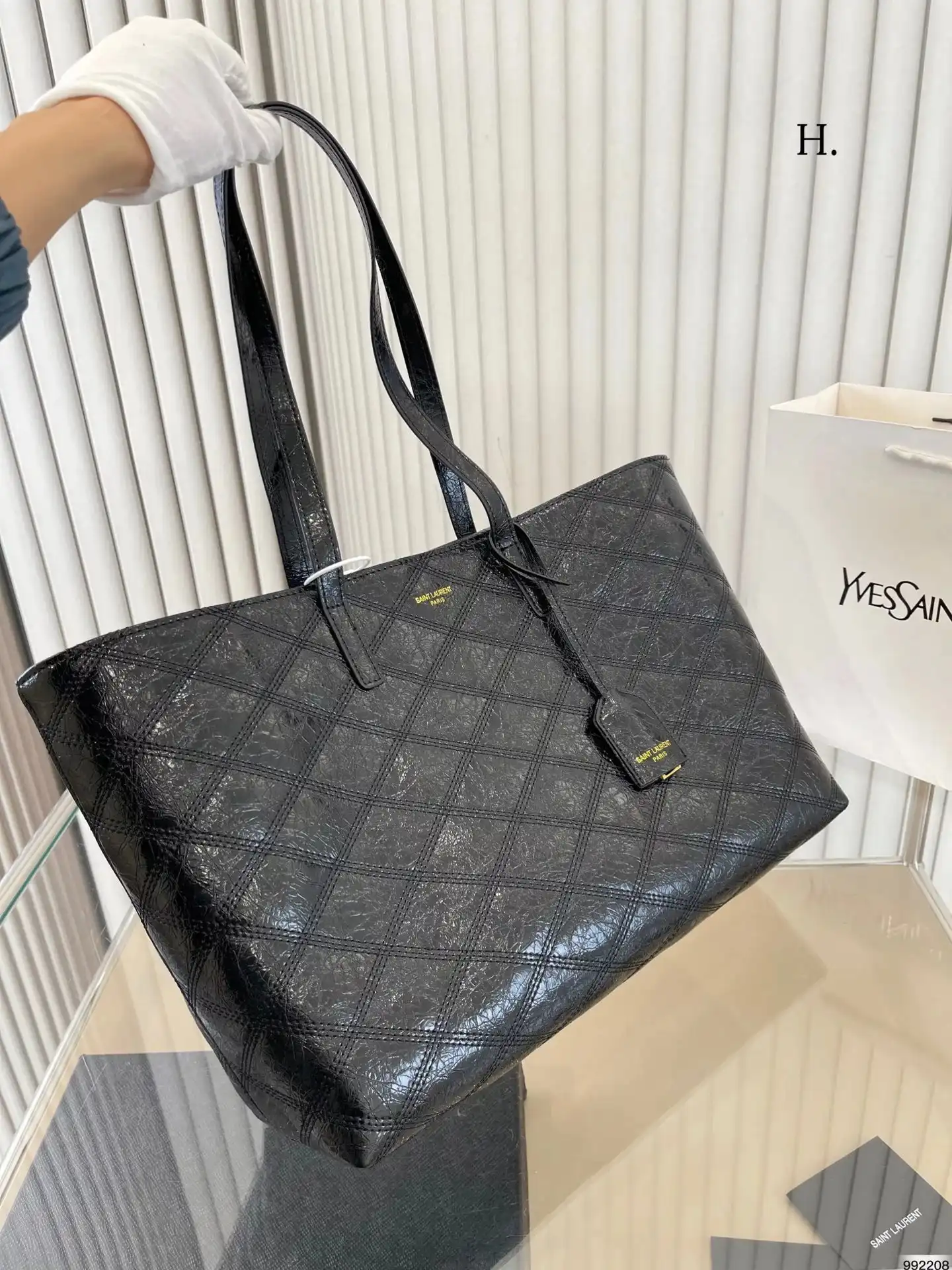 Saint Laurent Tote Bag 3