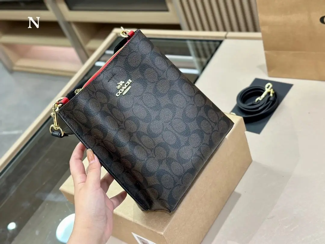 Coach Handbags 2