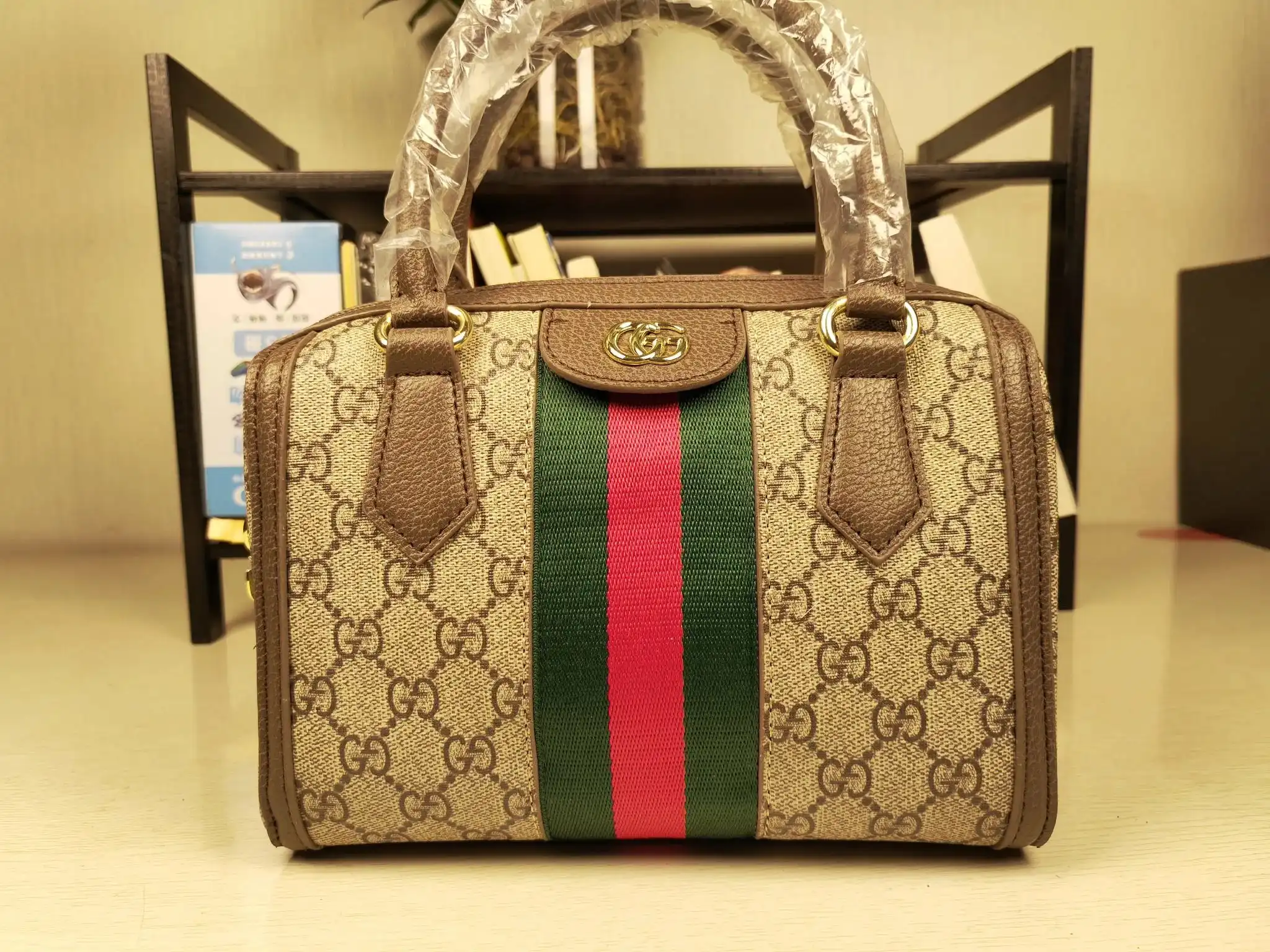 Gucci Handbags 3