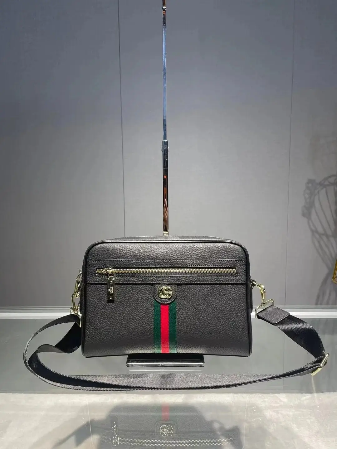 Gucci Crossbody Bags 3